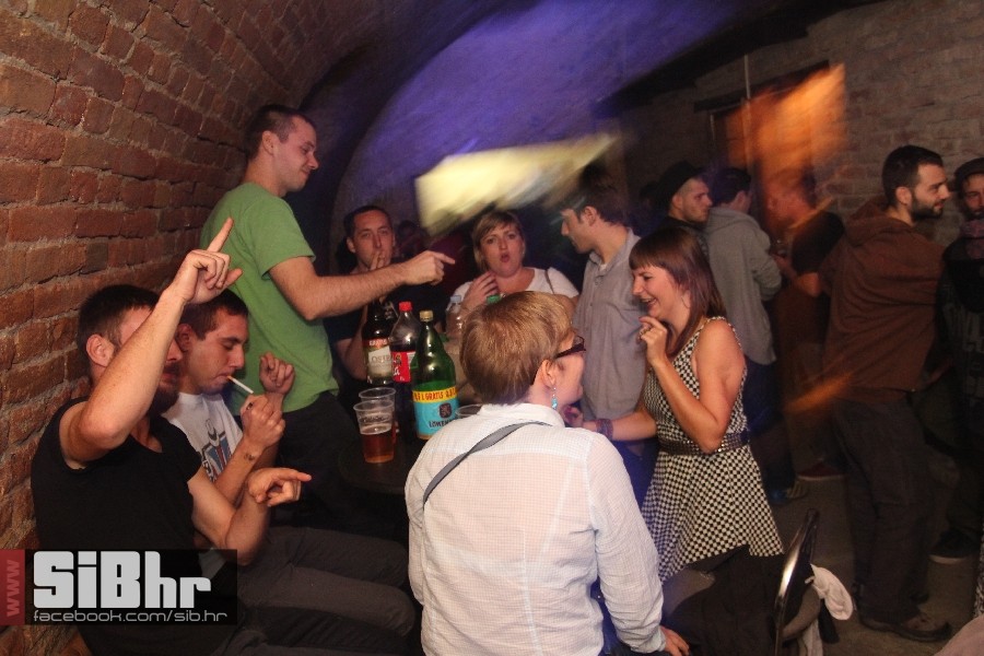 2014_10_19_epic_osijek_nightlif