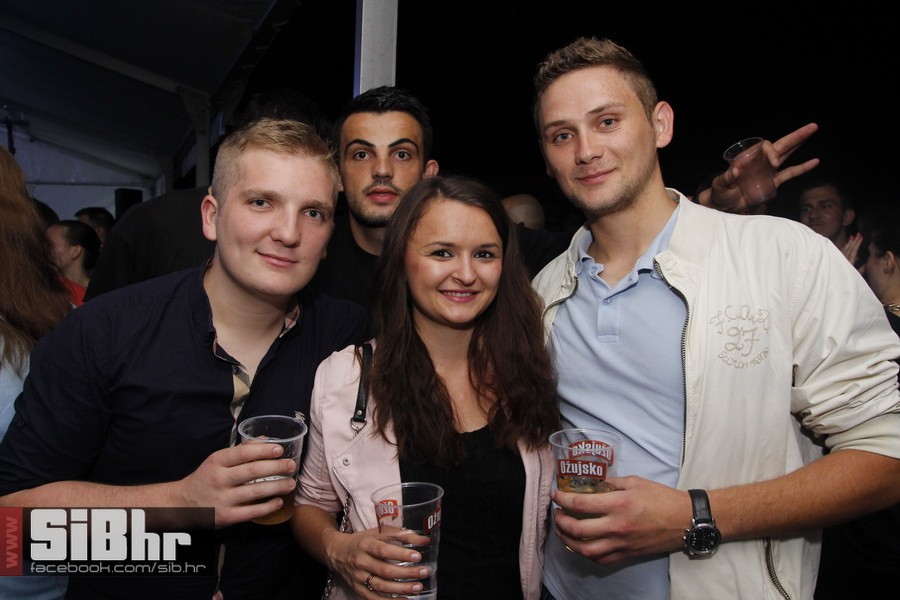 studentska_rostiljada_Mejasi_Si