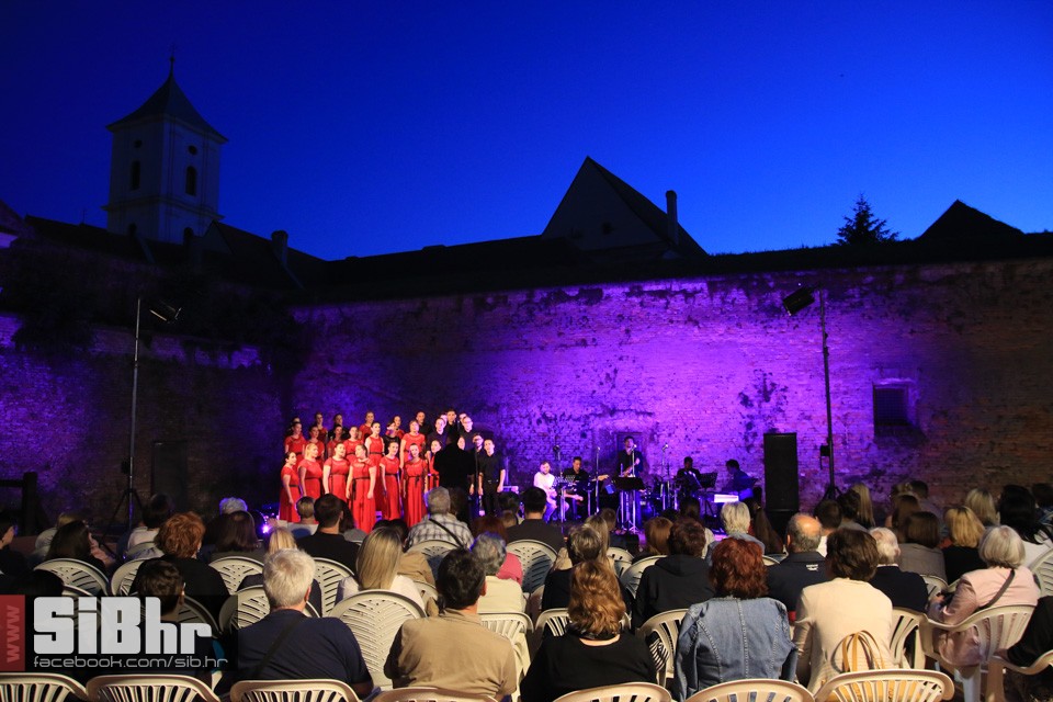 oljm_9_2016_sibhr_25