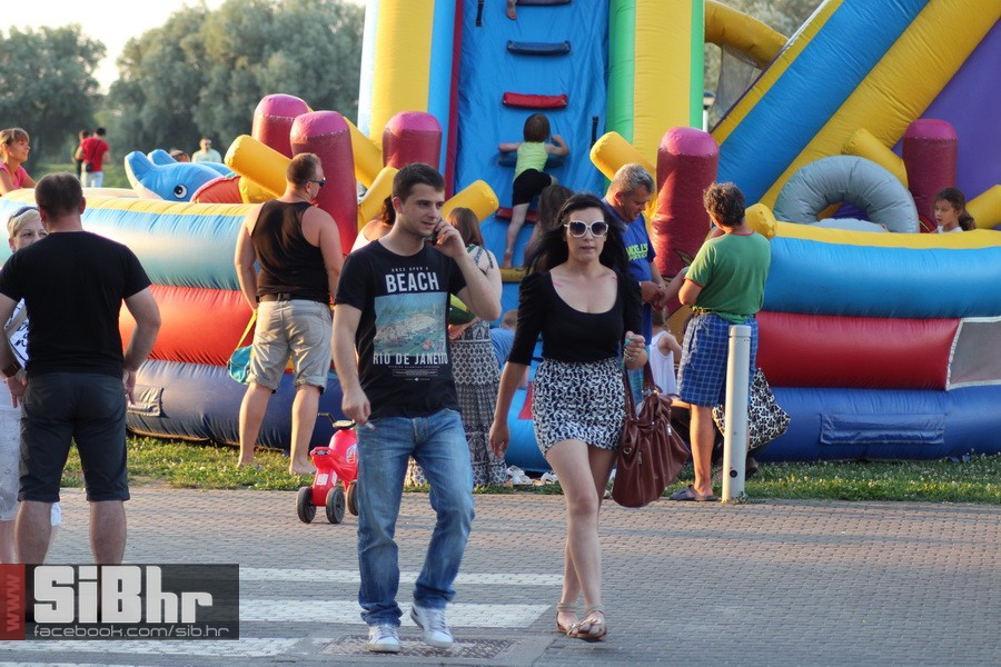 nedjeljna_setnja_gradom_SiBhr_1