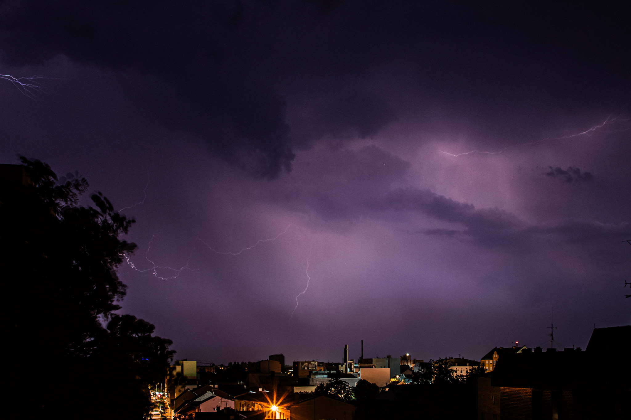 Munje iznad Osijeka