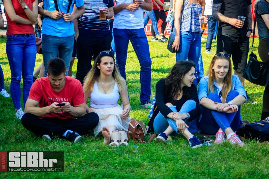 studentska_rostiljada_11