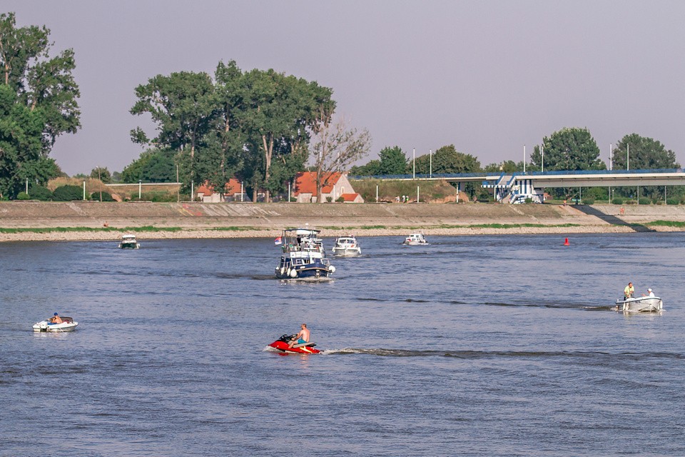 kupanje drava kopika skuter