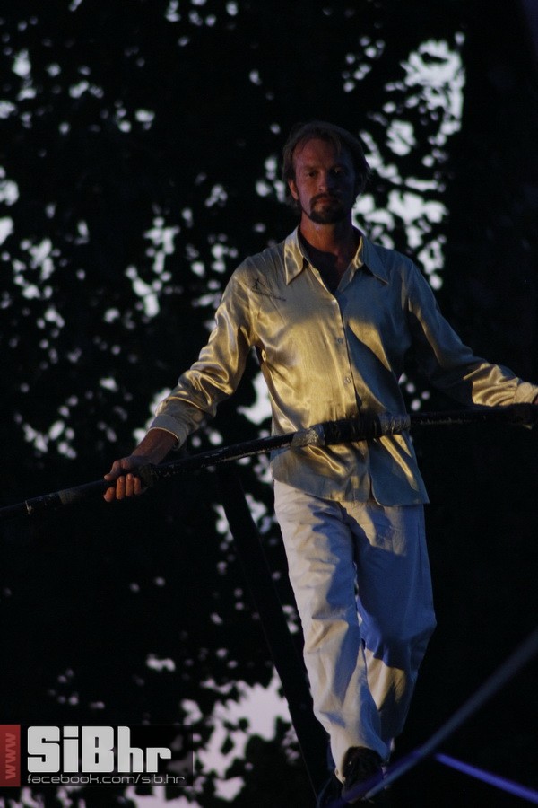 slama_dan_drugi_SiBhr_106 slama_dan_drugi_SiBhr_106