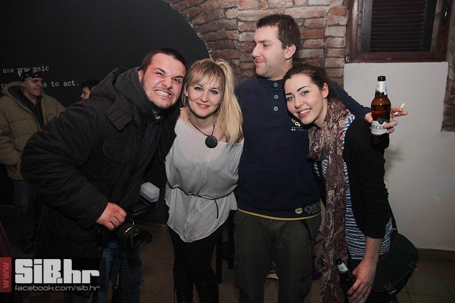 sexymotherfuckers_u_exitu_01032