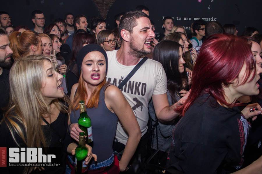 guzva_u_16ercu_EXIT_16 guzva_u_16ercu_EXIT_16