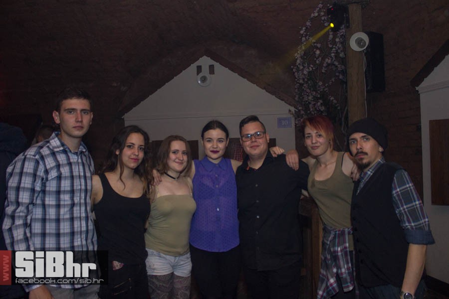 outside_osijek_SiBhr_3