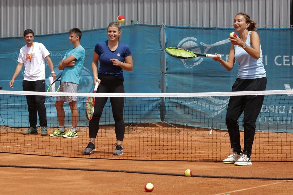 Kids day na teniskom spektaklu u Osijeku