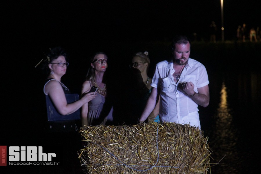 slama2015_subota_SiBhr69