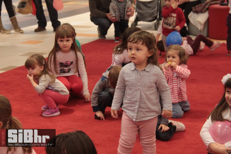 avenuemall_osijek_mali_disco_si