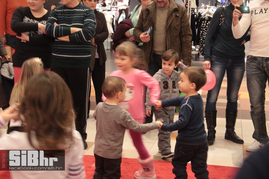 avenuemall_osijek_mali_disco_si