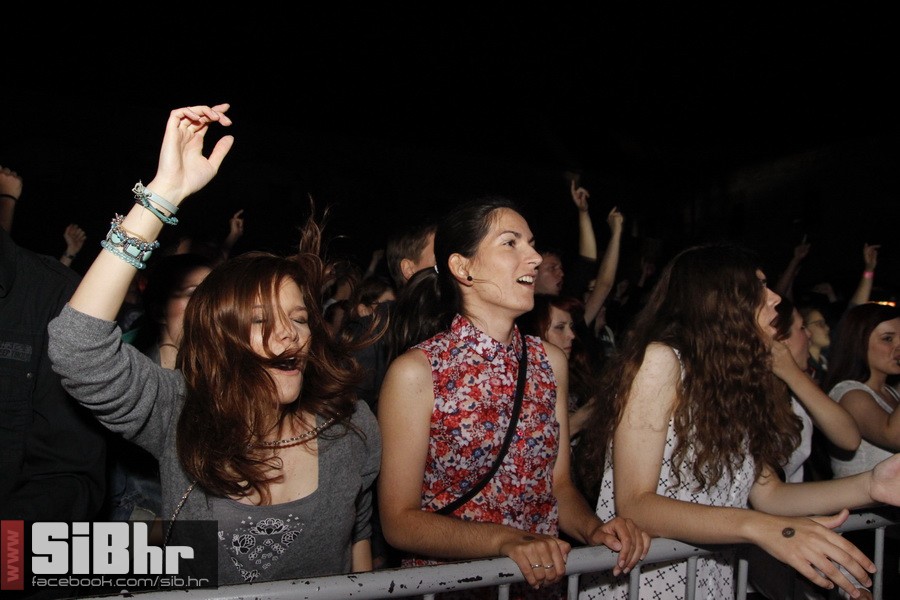 dubioza_sars_2014_zoran_bastion dubioza_sars_2014_zoran_bastion