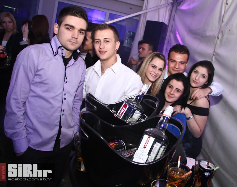 elitni61204