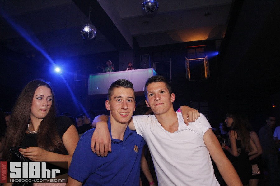 red_carpet_zoran_bastion_57