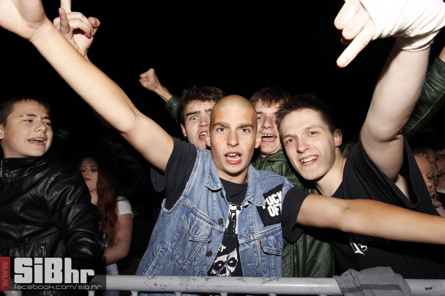 ufo_brkovi_zoran_56 ufo_brkovi_zoran_56