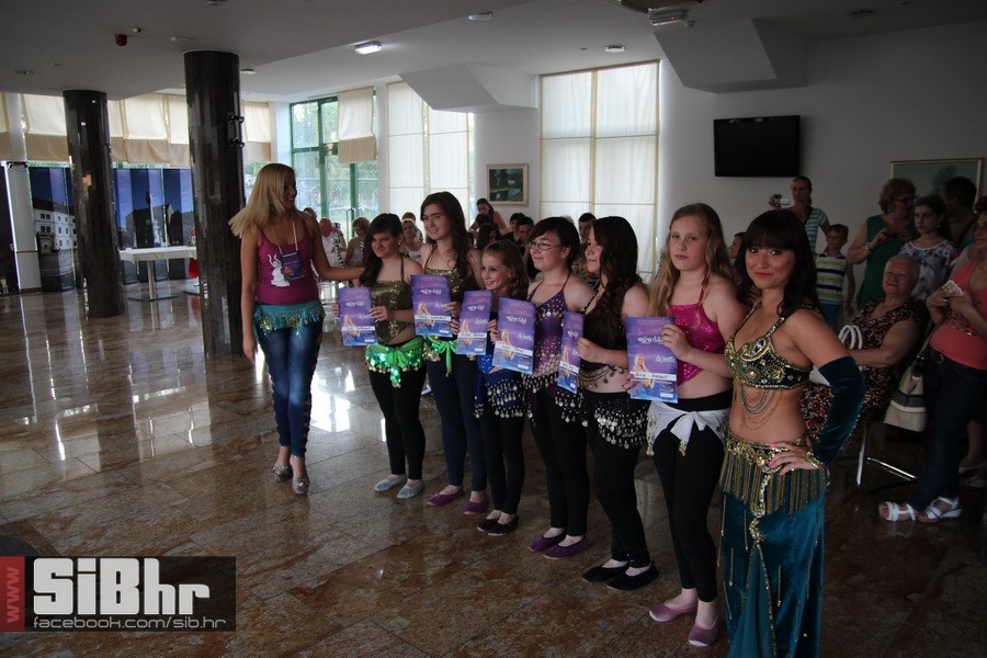 orijentalna_vecera_osijek_SiBhr orijentalna_vecera_osijek_SiBhr