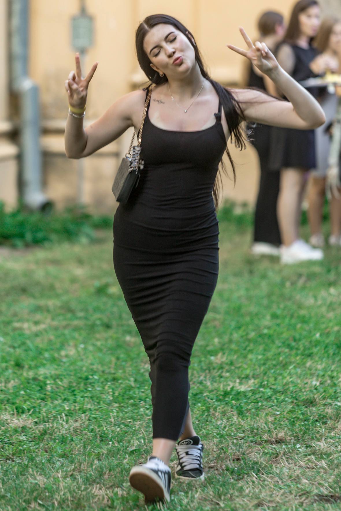 Trap zvijezda Relja održao koncert u osječkoj Tvrđi