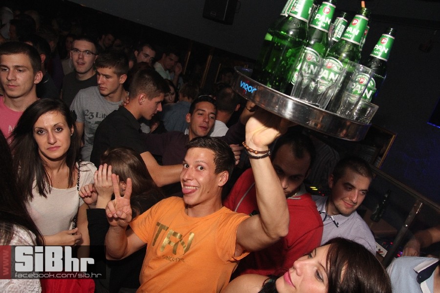 tufna_osijek_nightlifelifestyle tufna_osijek_nightlifelifestyle