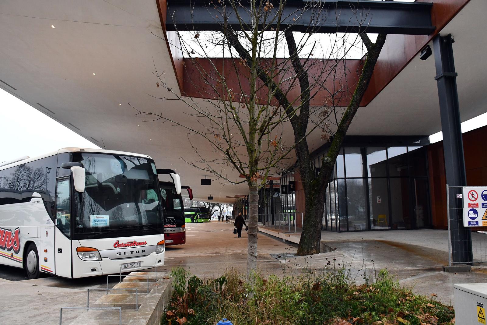 Autobusni kolodvor Slavonski Brod