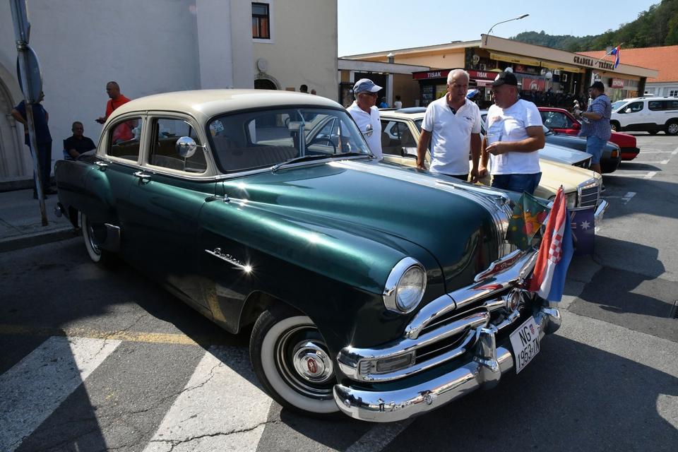 Požega: 7. Međunarodni oldtimer susret “Trophy Zlatnom dolinom 2019.” Požega: 7. Međunarodni oldtimer susret “Trophy Zlatnom dolinom 2019.”