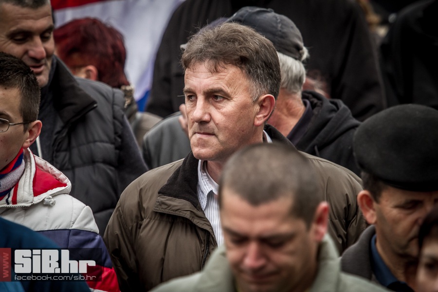 kolona_sjecanja_vukovar_1811201