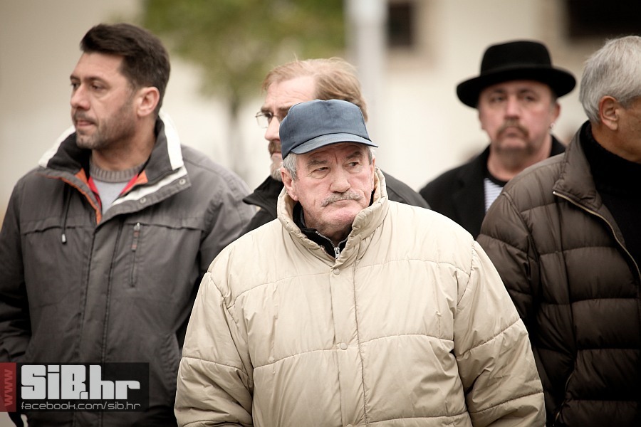 oslobodeni_generali_16112012_mb