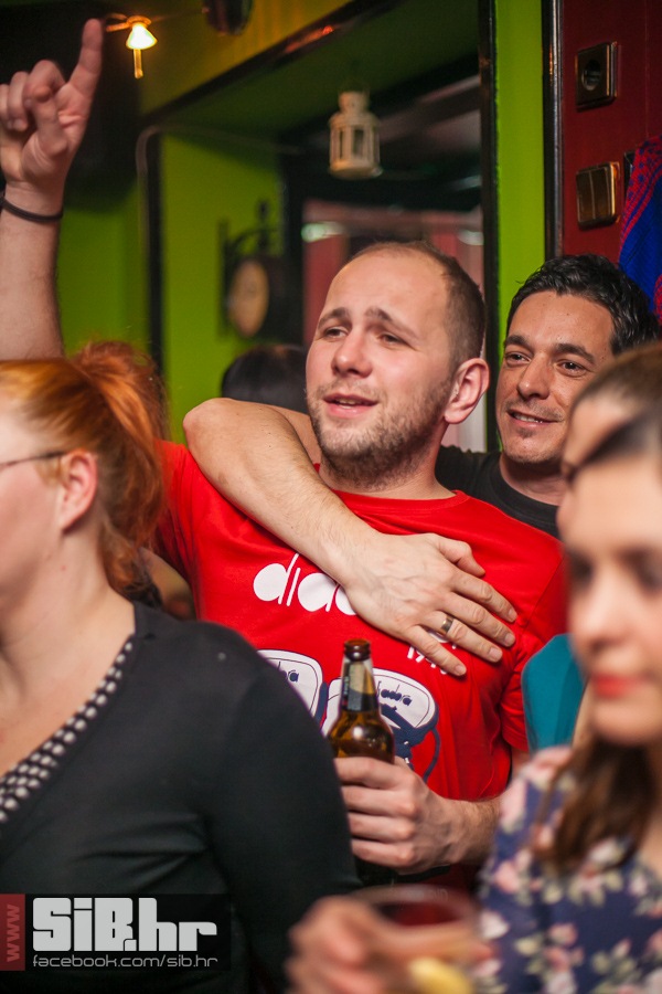 guzva_u_16ercu_barcelonapub_170