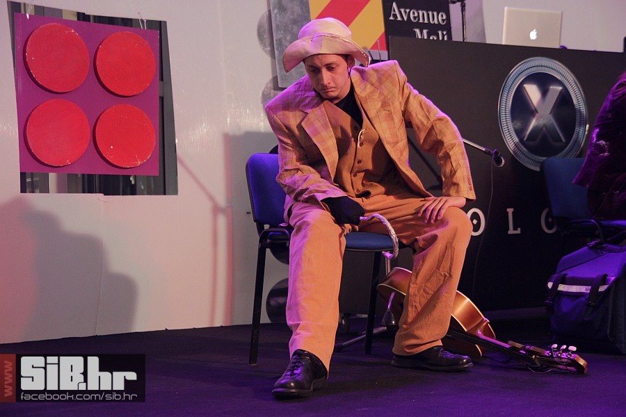 bozicna_bajka_am_08 bozicna_bajka_am_08