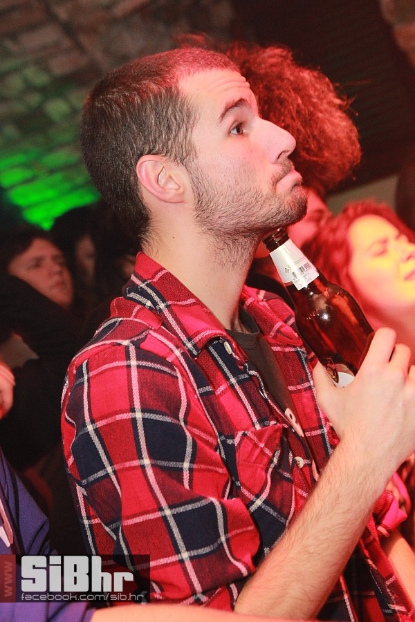 2014_11_1_nightlifeIMG_8702_exi 2014_11_1_nightlifeIMG_8702_exi