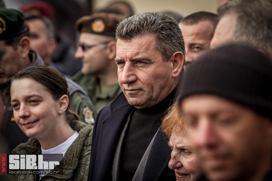 kolona_sjecanja_vukovar_1811201