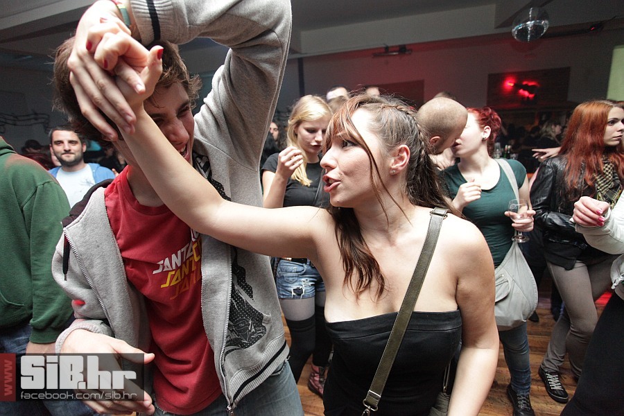 punk_party_10_atheist_rap_13102