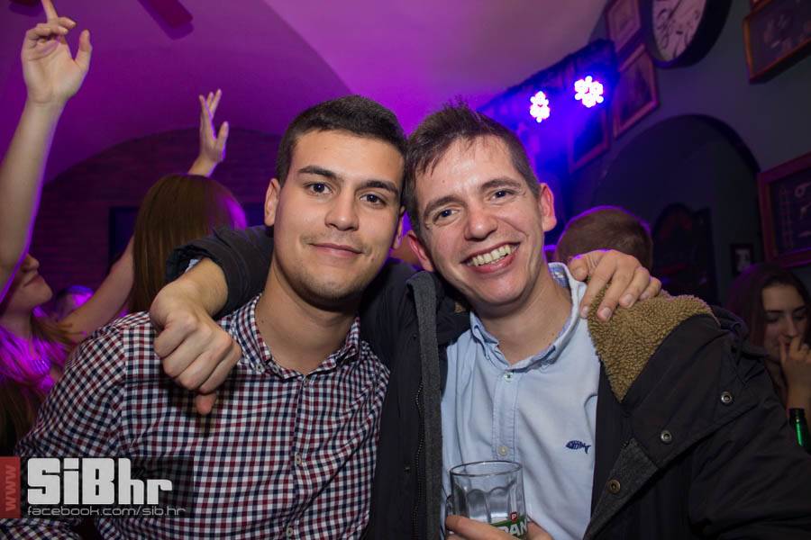 fortpub_halloween_17