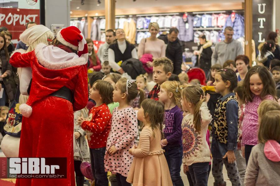 bozicna_predstava_mall_16