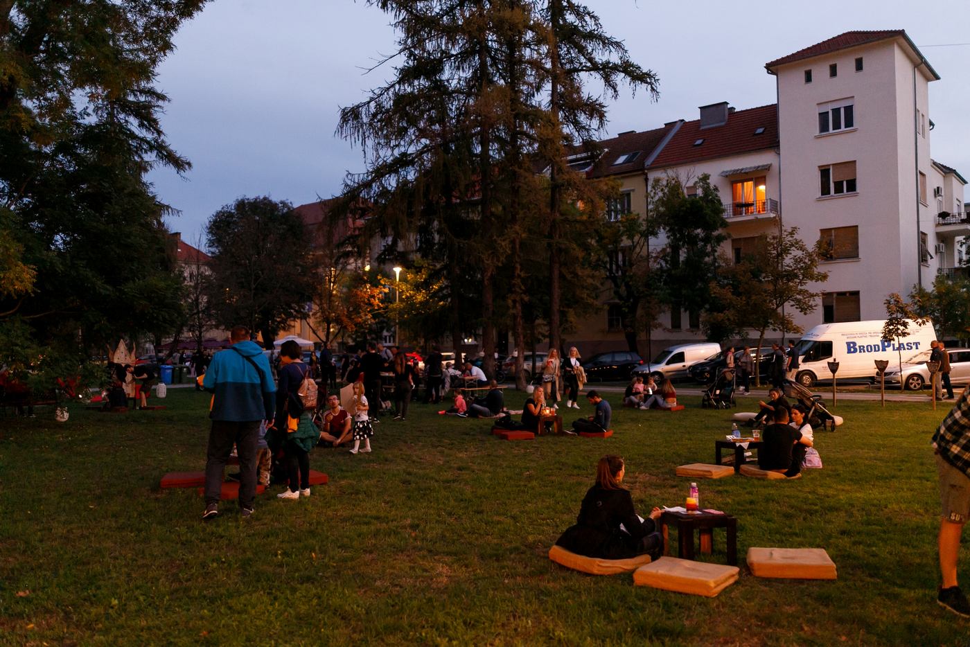 Image 5486312 (auto) Image 5486312 (auto)