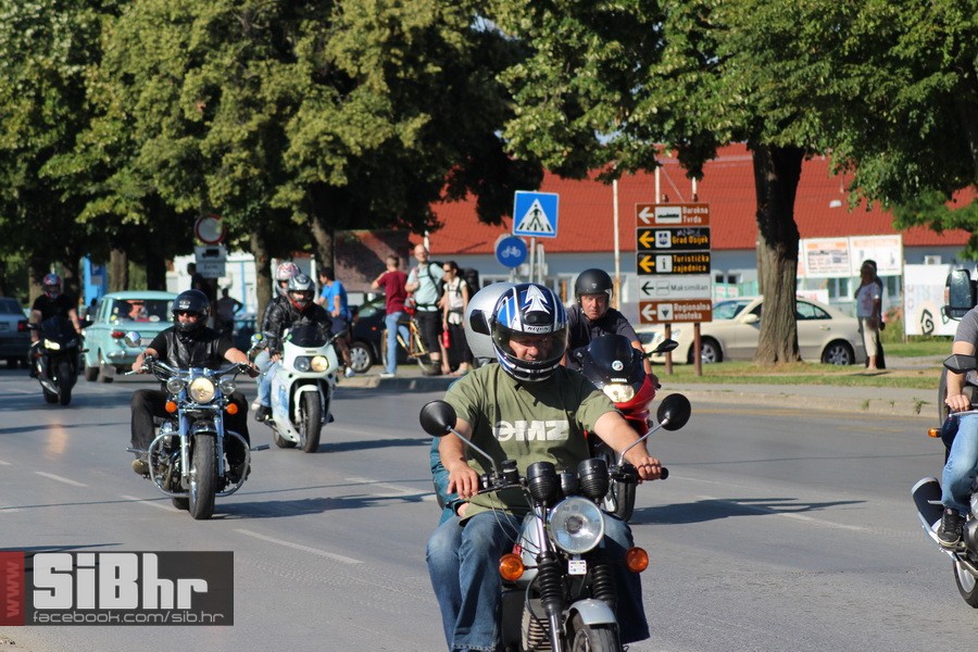 motorijada_osijek_defile_SiBhr_