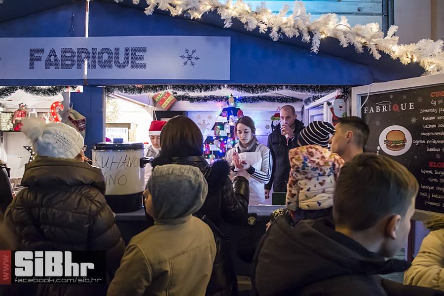 Advent_u_Osijeku_2017_otvorenje