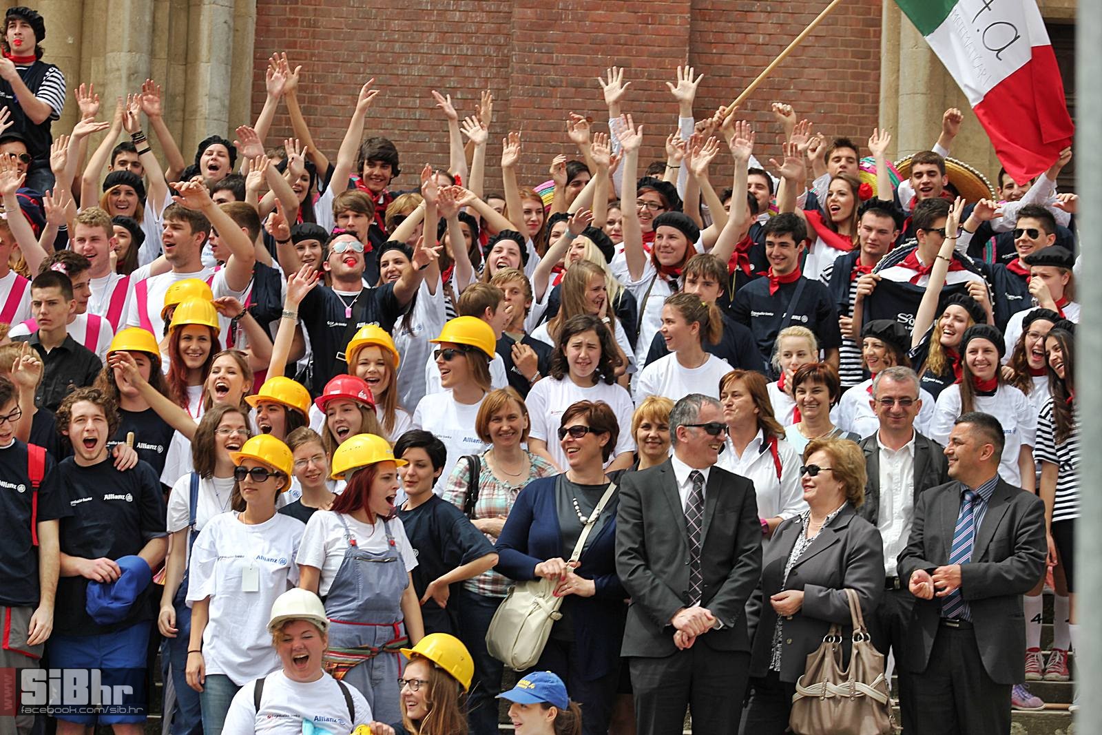 maturanti_djakovo_mm_2013_19