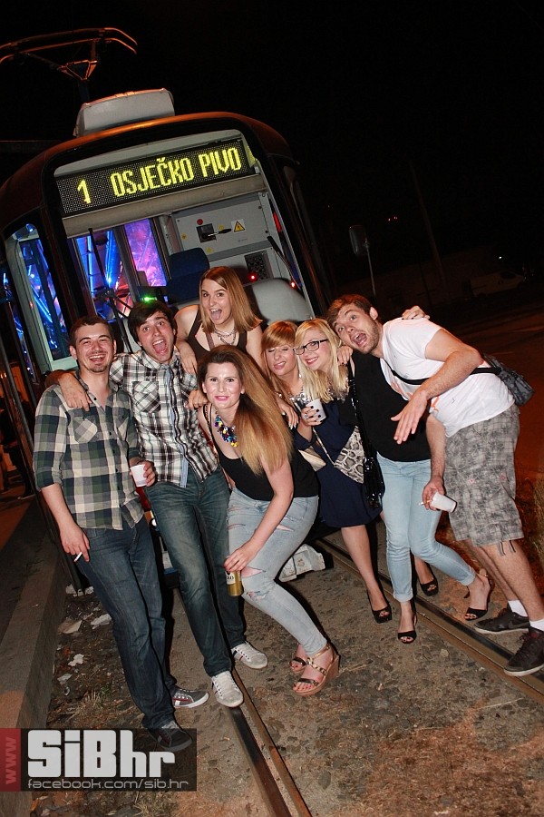 tramvajparty_osijek_nightlife_s