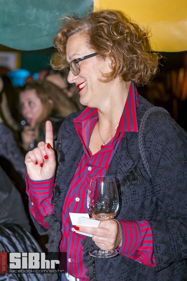 Vecer_vina_i_umjetnosti_SiB_hr-