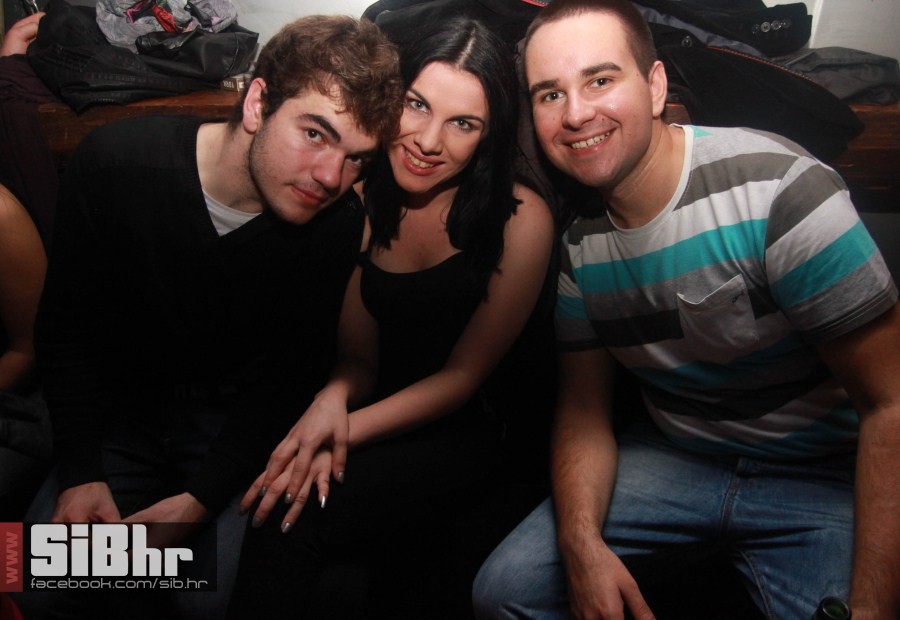 tufna0211_24 tufna0211_24