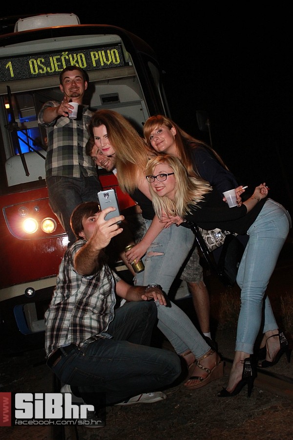 tramvajparty_osijek_nightlife_s