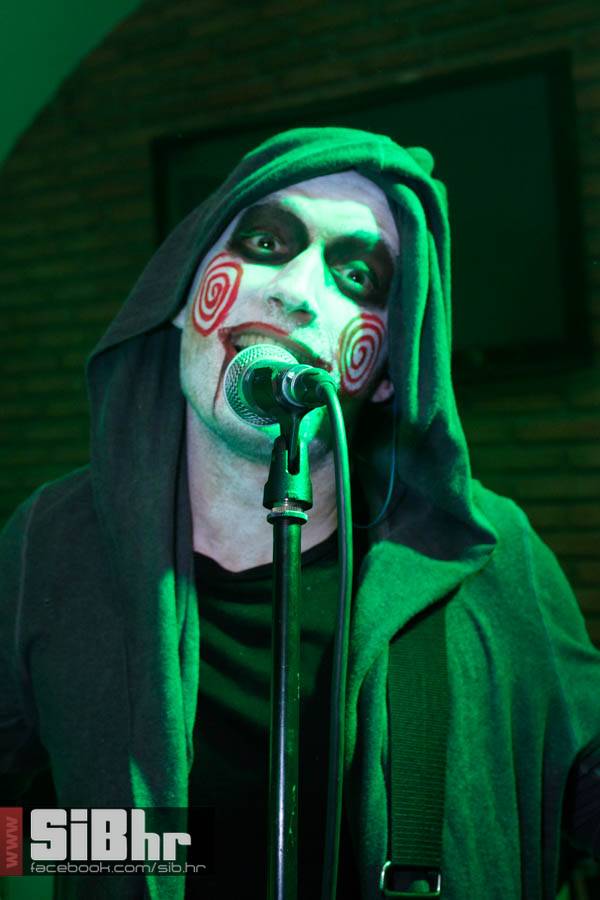 fortpub_halloween_10