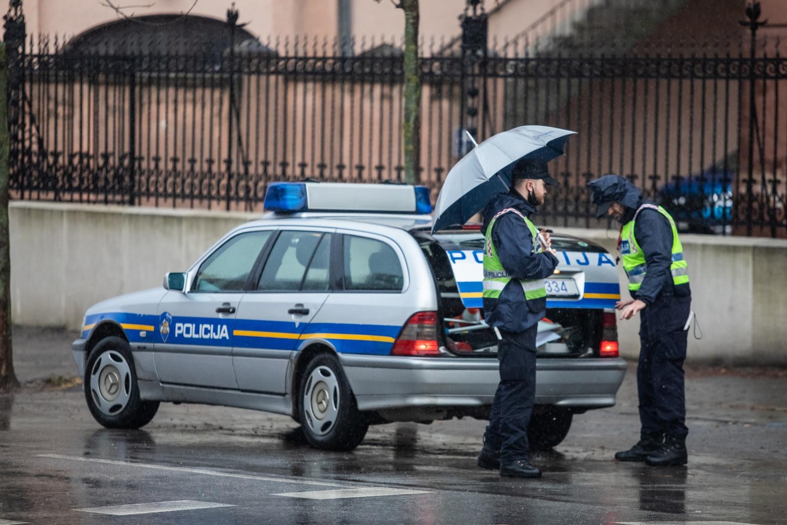 U prometnoj nesreći smrtno stradala osoba u centru Osijeka