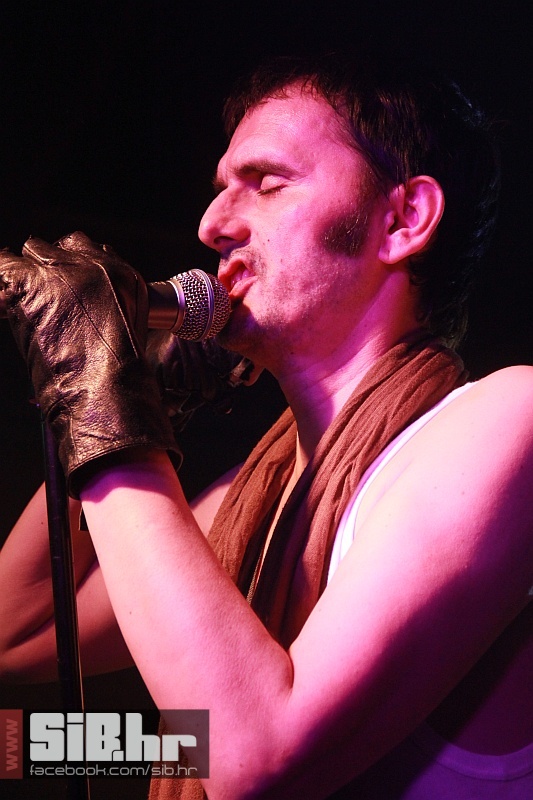 majke_pampas_23_03_2012_sibhr_0