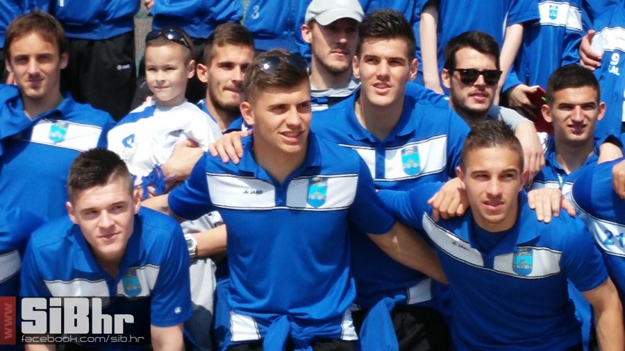 nkosijek_trg_2014_30