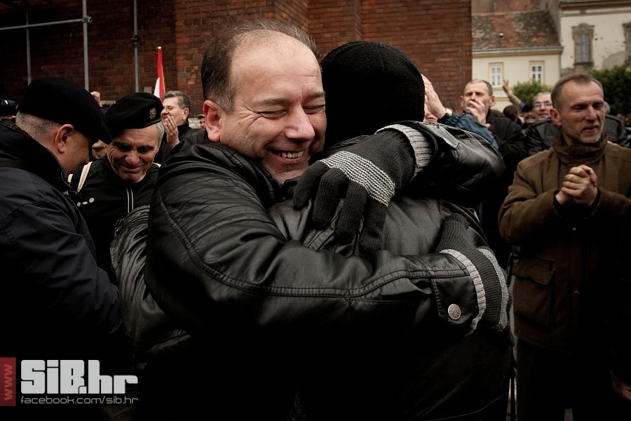 oslobodeni_generali_16112012_mb