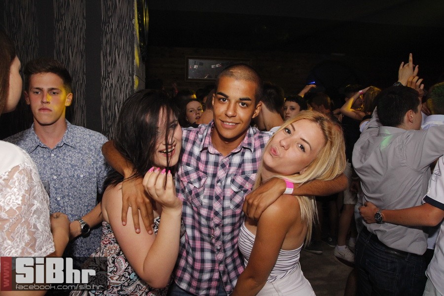 red_carpet_zoran_bastion_62