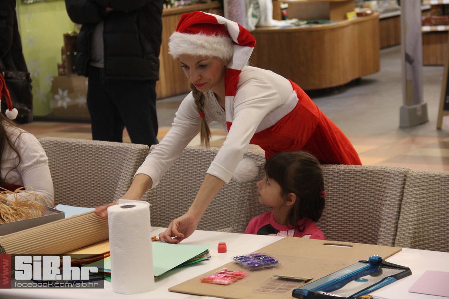 Bozic_AvenueMall_SiBhr_12 Bozic_AvenueMall_SiBhr_12