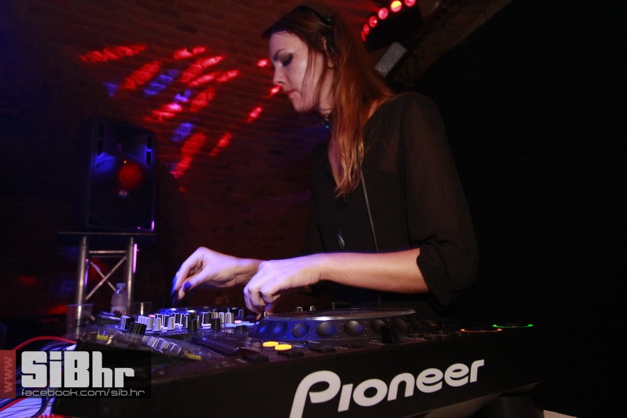 epic_petak_42 epic_petak_42