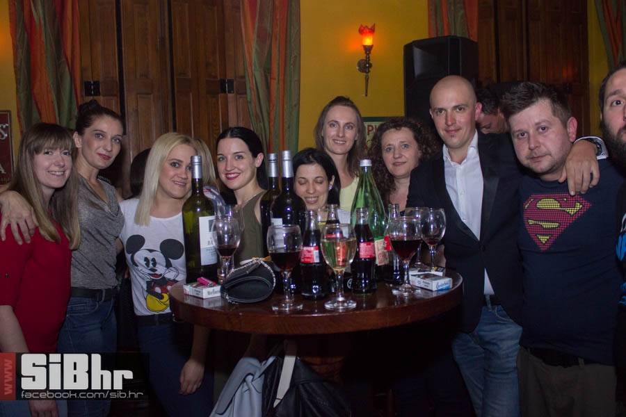 old_bridge_pub_subota_3